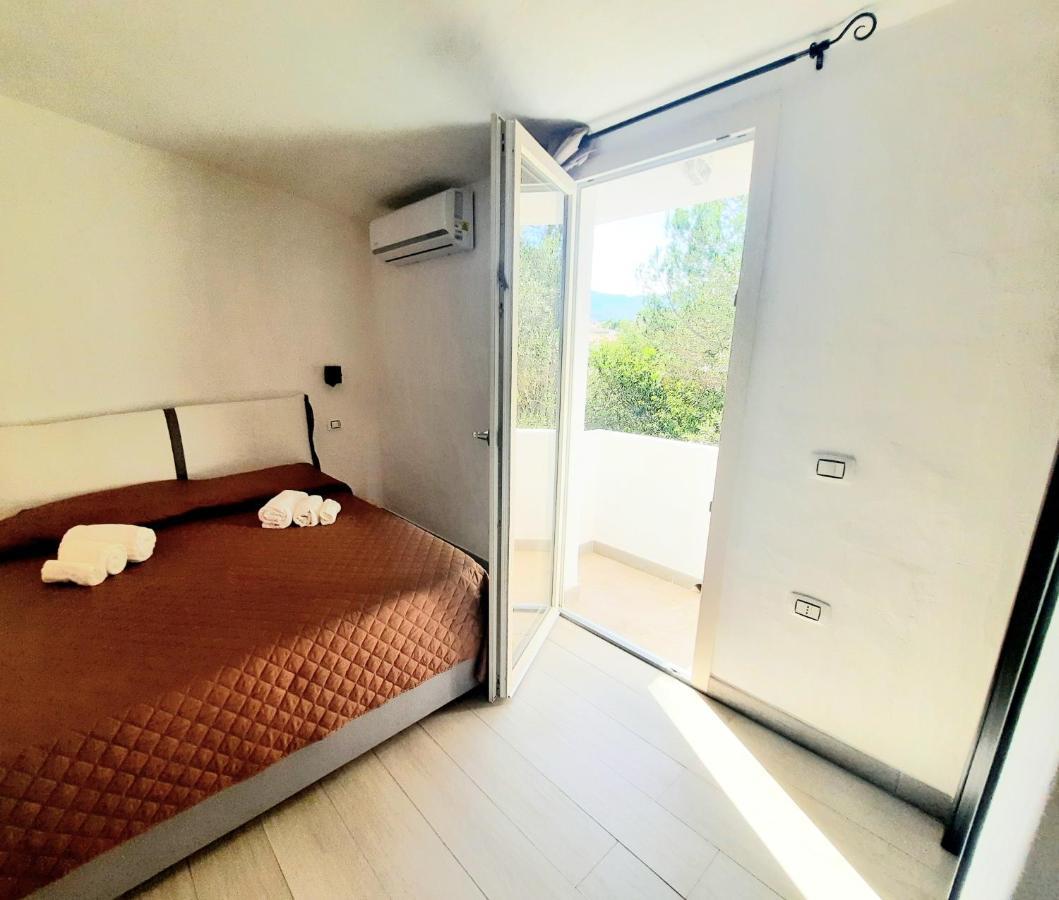 Il Salice B&B Olbia Exterior foto