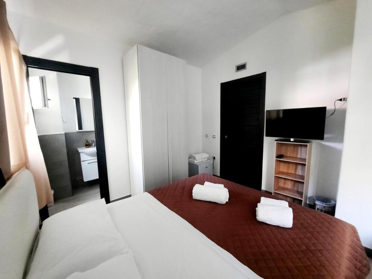 Il Salice B&B Olbia Exterior foto
